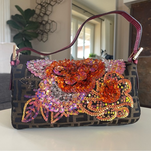 SOLD - Incredibly Rare Vintage Fendi Beaded Sequin Swirl Zucca Baguette - Picture 4 of 17